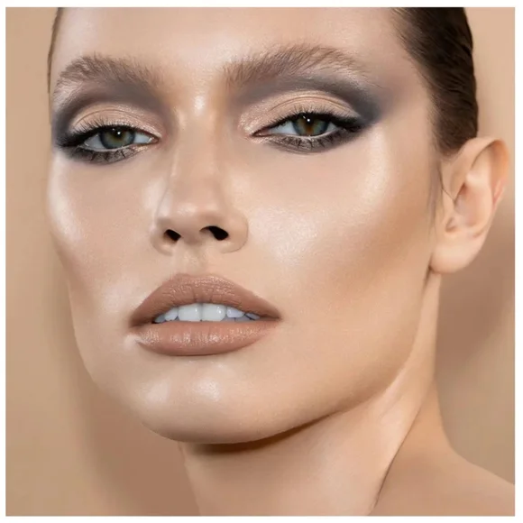 Natasha Denona Glam Palette - Multi-Color Eyeshadow